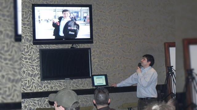 <b>Timișoara Mobile Development Group Meetup, ediția a treia - despre evoluția interfațelor, aplicații mobile și povești de succes! (Video)</b>în cadrul ediției cu numărul 3 a Timișoara Mobile Development Group Meeting am avut ocazia să aflăm planuri de viitor și cele mai noi informații de la grupuri locale de dezvoltatori. Evenimentul a fost deschis de către Cristian Bogdan, lector la...