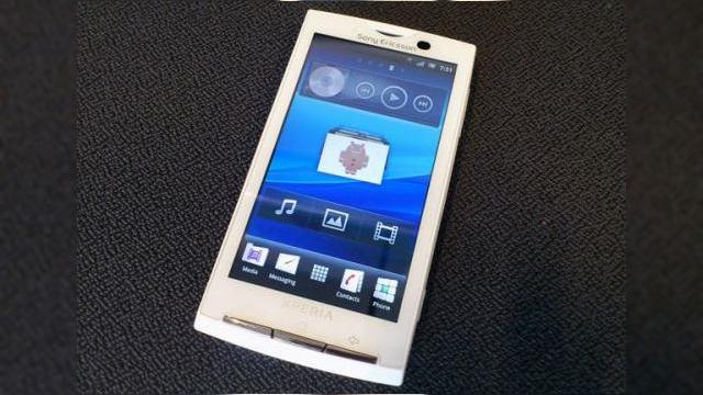 <b>Xperia X10 va primi Android 2.3 din vară - surpriză plăcută de la Sony Ericsson</b>în vreme ce așteptăm lansarea lui Xperia Play și a noilor modele din această serie de smartphone-uri Sony Ericsson, producătorul lor ne surprinde cu o veste bombă: Xperia X10 va primi actualizarea la Android 2.3 Gingerbread din vară. Aparent...