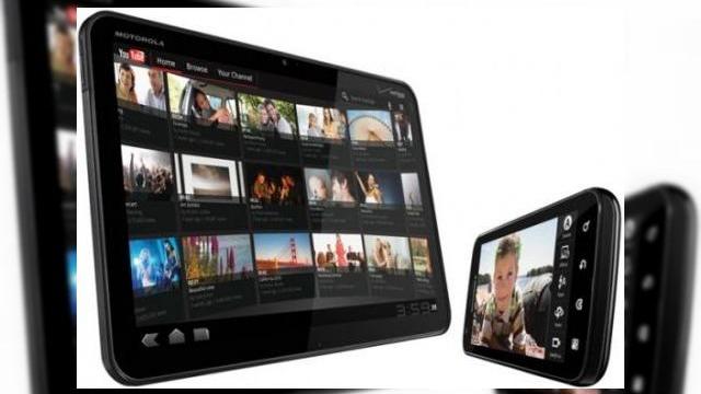<b>Vânzări dezamăgitoare pentru Motorola Xoom și smartphone-ul Atrix; predicțiile financiare ale companiei ajustate</b>După ce tot mai multe surse din industria telecom și în special din SUA indică vânzări scăzute ale tabletei Motorola Xoom, dar și ale smartphone-ului Motorola Atrix, ei bine iată că au apărut și efectele acestui fenomen. Asfel, analistul James...