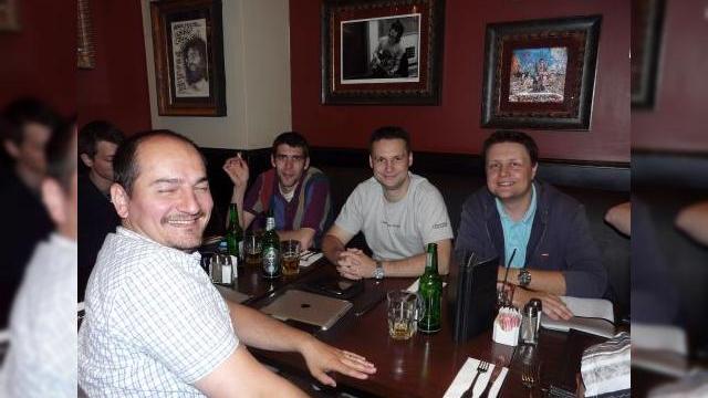 <b>iMeetup București 2011 - Între iGadgeturi, prima tabletă BlackBerry și voie bună (Video)</b>iMeetup București 2011 a fost genul de eveniment informal la care te duci cu plăcere pentru a cunoaște persoane cu o pasiune comună, în acest caz produsele Apple. Organizată de Dan Paul și anunțat de noi aici, această întâlnire a avut loc la...