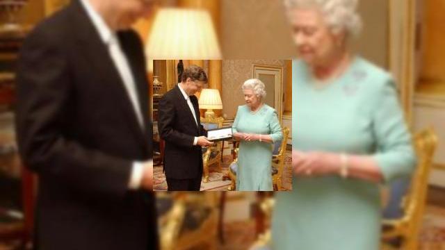 <b>Regina Angliei vrea un iPad! Capul Încoronat posedă deja iPoduri și un Wii!</b>Cine a zis că există o limită de vârstă sau chiar de rang pentru a fi fan Apple? Iată că Regina Angliei, impresionată de gadgeturile nepoților ei, a cerut staffului regal să îi achiziționeze un iPad. Prinții William și Harry au uimit-o pe...