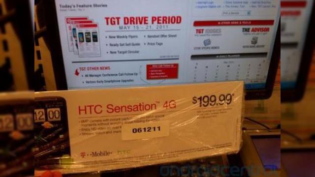 <b>HTC Sensation cu preț mai mic de 600 lei la abonament?! Doar În SUA deocamdată...</b>Un simplul calcul ne arată că suma de de 199.99 dolari, prețul lui HTC Sensation în SUA înseamnă mai puțin de 600 lei, la o conversie valutară rapidă. Evident, prețul se aplică la pachet cu un abonament și cu această ocazie avem și o dată...