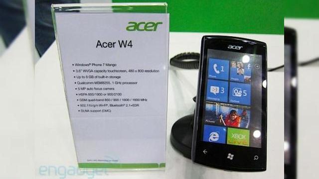 <b>Iată primul telefon Windows Phone Mango! Acer W4 surprins la Computex! (Video)</b>La puțin timp după detalierea lui Windows Phone Mango, iată și primul terminal cu acest OS, care își face apariția în cadrul Computex 2011. La Taipei Acer W4 a fost una dintre vedetele showului, dar din păcate doar în varianta plastificată,...