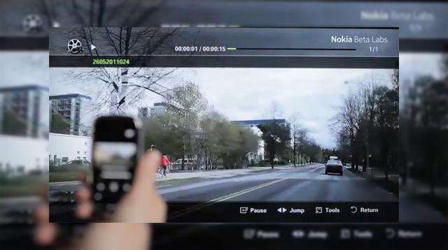 <b>Nokia Play permite vizualizarea conținuturilor media de pe telefon pe televizor via DLNA (Video)</b>Nokia a făcut un pas important către modernizarea platformei Symbian, dar și a telefoanelor sale prin intermediul funcției Play. Produs al celor de la Nokia Beta Labs, această funcție permite sharingul via DLNA de pe un telefon cu Symbian pe un...