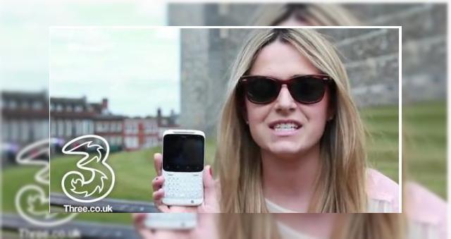 <b>HTC ChaCha debutează pe piața europeană, la prețul de 280 de euro (la liber)</b>HTC ChaCha tocmai a debutat pe piața europeană, fiind lansat în Marea Britanie, unde este disponibil prin operatorul Three UK. Compania vinde telefonul la prețul de 20 de lire sterline cu abonament, sau la liber la prețul de 280 de euro, atât în...