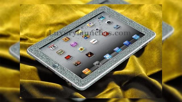 <b>iPad-ul de 1 milion de dolari este acoperit cu diamante</b>în cazul în care ați câștigat la loterie, avem o sugestie pentru primul milion de dolari din premiu: un iPad acoperit cu diamante. Acest terminal costă 1.2 milioane de dolari și este personalizat de către firmă Camael Diamonds, care a lansat o...
