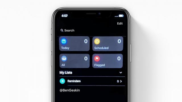 <b>Aplicația Reminders din iOS 13 ni se prezintă într-o captură de ecran, cu "Dark Mode" activat</b>După cum v-am informat prin intermediul unui articol mai devreme, în această seară de la ora 20:00 (ora României) are loc evenimentul keynote ce marchează startul conferințelor Apple WWDC 2019