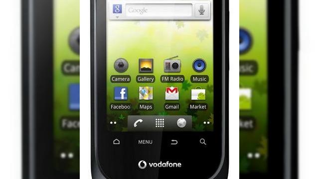 <b>Vodafone Smart vs Cosmote Move - se Încinge lupta În zona telefoanelor cu Android ieftine</b>A venit rândul să scriem și despre două telefoane Android cu un preț scăzut care fac pereche cu o cartelă prepaid sau la abonamentele de bază costă sub 100 de lei. Ambele mobile au fost prezentate cam în aceeași perioadă. Normal că sunt...