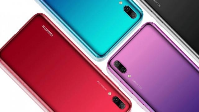 <b>OS-ul pregătit de către Huawei ar putea fi destinat în primă fază telefoanelor low-end; Debutul așteptat în octombrie</b>Pe fondul zvonurilor cu privire la faptul că sistemul de operare Huawei ar fi cu 60% mai rapid decât Android-ul Google, apar și vești despre posibila perioadă în care această soluție alternativă va debuta comercial