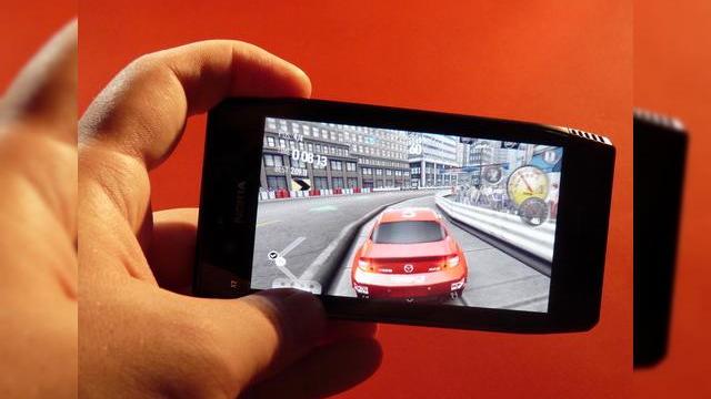 <b>Jocuri HD pe Nokia X7 - cele mai noi titluri Gameloft și EA - Avatar, NFS Shift și altele (Video)</b>Nokia X7 este pe lângă primul telefon cu Symbian Anna și un terminal multimedia al cărui potențial de divertisment l-am exploatat recent. Astfel, jocurile HD care nu funcționau pe HTC Sensation au rulat fără probleme pe X7, cu al său procesor de...