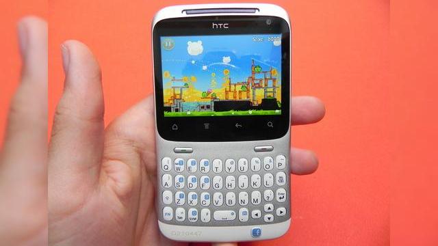 <b>Review HTC ChaCha - mini-ecran, mini HTC Sense, maxi socializare! (Video)</b>HTC ChaCha este o surpriză plăcută, depășind așteptările noastre la toate capitolele. Cine ar fi crezut că un Facebook Phone este chiar mai mult decât atât? Prezentat în premieră la Mobile World Congress 2011 în februarie, ChaCha a devenit...