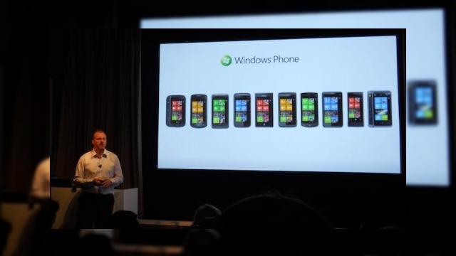 <b>Multifuncțional și multicultural - Windows Phone Mango va suporta 17 noi limbi și 20 de tipuri de tastaturi</b>Lansat în toamna anului trecut, mai precis în luna octombrie, sistemul de operare Windows Phone 7 se pregătește de cea mai importantă actualizare a sa de până acum, cunoscută sub numele de cod Mango. Printre noile sale funcții se numără un nou...