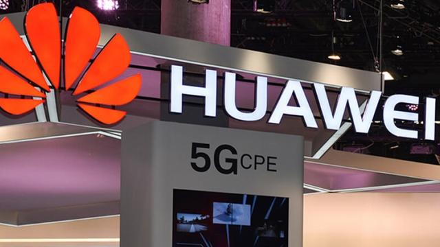 <b>Huawei depășește Nokia la numărul de contracte comerciale 5G încheiate, asta în ciuda problemelor întâmpinate</b>Interdicțiile impuse de SUA celor de la Huawei nu reușesc iată să convingă națiunile din întreaga lume să oprească parteneriatele cu această companie de origine chineză. Ne referim aici la colaborările din zona 5G