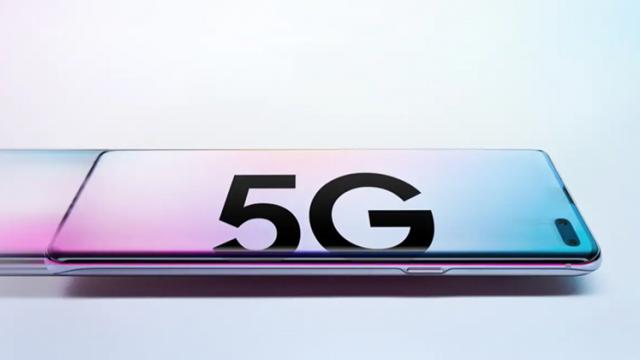 <b>Bătălie la vârf pe piaţa modemurilor 5G: Samsung are înţelegeri cu producătorii chinezi</b>În ultimele zile s-a vorbit mult despre activarea reţelelor 5G din China şi faptul că Huawei Mate 20X tocmai a fost aprobat pentru utilizarea în acele reţele. Astfel, aflăm şi că tot mai mulţi producători de telefoane din China 
