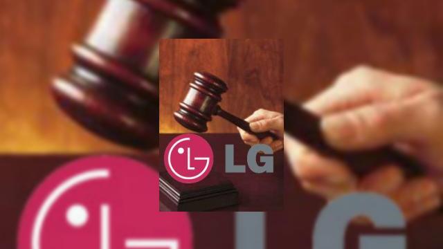 <b>LG În sala de judecată... pentru problemele lui Optimus 2X</b>LG Optimus 2X este primul telefon dual core din lume, intrând chiar în Cartea Recordurilor pentru această performanță, dar iată că acum terminalul se dovedește mai degrabă o bătaie de cap pentru producătorul său. LG a fost dată în judecată...
