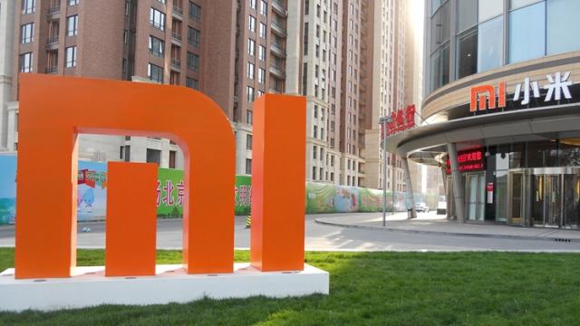 <b>Xiaomi intră pentru prima oară în topul Fortune 500, fiind cea mai tânără companie din clasament; Apple e pe locul 11</b>După listarea de la bursa a celor de la Xiaomi, compania continua să crească vizibilitatea brandului şi încrederea în numele său. Tocmai a intrat pe lista Fortune 500, drept cea mai tânără companie de acolo, cel puţin în anul 2019