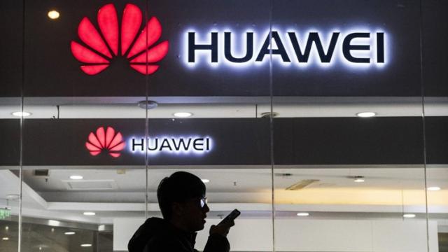 <b>Relația dintre Google și Huawei este mai strânsă decât credeam; Marele G a oferit chinezilor un laborator propriu în timpul dezvoltării lui Nexus 6P</b>Atunci când Google a luat apărarea celor de la Huawei în momentul plasării chinezilor pe "lista neagră" ne gândeam că a făcut asta în special de teama de a pierde contractul de licențiere Android pentru milioane 