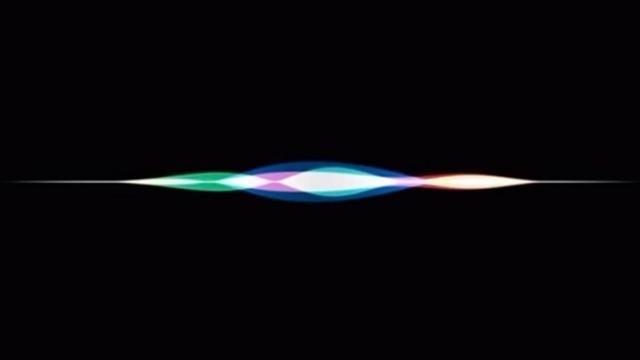 <b>Apple te ascultă mai ceva ca SRI; Angajaţii companiei ar fi ascultat 1000 de înregistrări Siri per tură</b>După scandaluri legate de încălcarea intimităţii utilizatorului prin ascultarea spuselor sale pe televizoare Samsung, boxe deştepte Amazon şi Google, acum şi Apple îşi dă în petec. Se pare că angajaţii companiei aveau ca sarcină