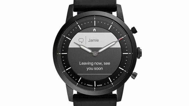 <b>Iată cum arată ceasul hibrid realizat de Google cu tehnologia cumpărată de la Fossil</b>Fossil este unul dintre cei mai mari producători de ceasuri de pe glob, cel puţin în zona premium/de lux. Inspiraţia lor şi modul de a face business i-au făcut pe cei de la Google să cumpere tehnologie în valoare de 40 de milioane