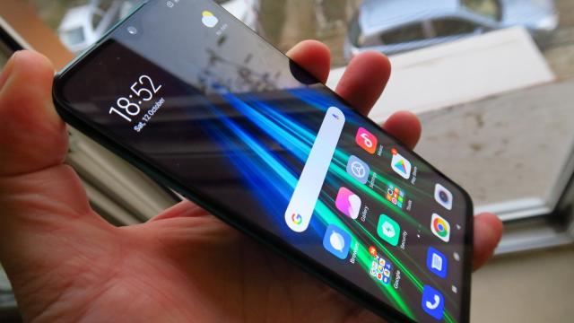 Xiaomi Redmi Note 8 Pro: OS, UI, aplicaţii cu MIUI 10 precoce în pregătirea lui MIUI 11