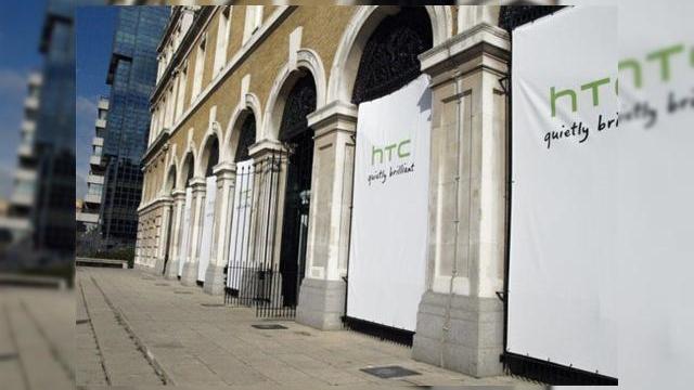 <b>HTC râde În fața interdicției de comercializare provocată de Apple - iată cum o vor evita!</b>Ieri vă informam că Apple a înregistrat o victorie importantă în sala de judecată, reușind să convingă autoritatea ITC să interzică vânzările de telefoane HTC, pe seama unor brevete încălcate de taiwanezi. Astăzi aflăm că HTC poate evita...