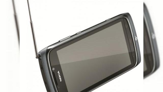 <b>Nokia 801T - telefon cu Symbian prezentat În China</b>Tocmai ce a fost prezentat un nou telefon cu Symbian, dar doar pe piața chineză. Și-a făcut apariția pe blogul oficial al Nokia, varianta asiatică. Nu au fost oferite prea multe detalii și mai ales nu se știe dacă va fi exportat și pe alte...