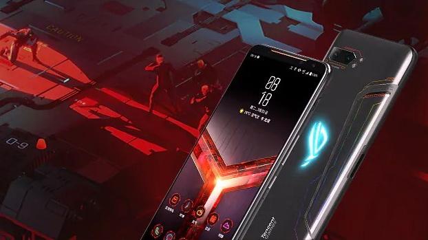 <b>ASUS ROG Phone II la cel mai bun preţ de până acum la GearBest; Iată oferta!</b>ASUS ROG Phone II are o ofertă specială pe final de an, care îl face din nou cel mai atractiv telefon de gaming al momentului. GearBest.com îl vinde la doar 2186 de lei, dacă veţi aplica codul pe care îl menţionam mai jos.