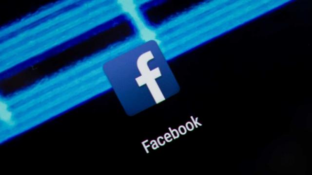 <b>Facebook își dezvoltă propriul sistem de operare pentru că nu are încredere în Google și Android</b>Anul acesta am auzit mai mult ca niciodată expresia "alternativă la Android", asta datorită celor de la Huawei care dezvoltă în prezent și îmbunătățește propriul OS intitulat Harmony OS și menit să înlocuiască soluția