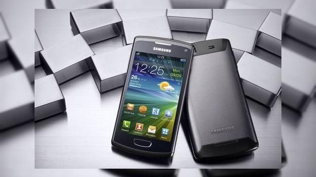 <b>Samsung va integra bada OS În proiectul Tizen</b>Trebuie să ofer un fel de background pentru această știre. La început Nokia și Intel au lucrat la dezvoltarea unui sistem de operare mobil. Eforturile lor nu s-au finalizat. Nu este chiar corectă ultima propoziție. A apărut un telefon cu MeeGo...