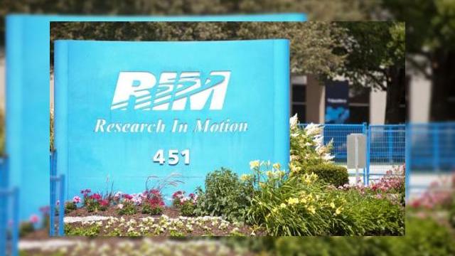 <b>Samsung nu vrea să cumpere RIM, neagă orice zvon În această privință! Agonia canadienilor continuă...</b>Ultimele luni nu au fost deloc bune pentru Research în Motion, compania canadiană care a creat telefoanele BlackBerry. De la incidente cu angajați beți, până la oameni care se calcă în picioare în Asia pentru a cumpăra un BlackBerry sau probleme...
