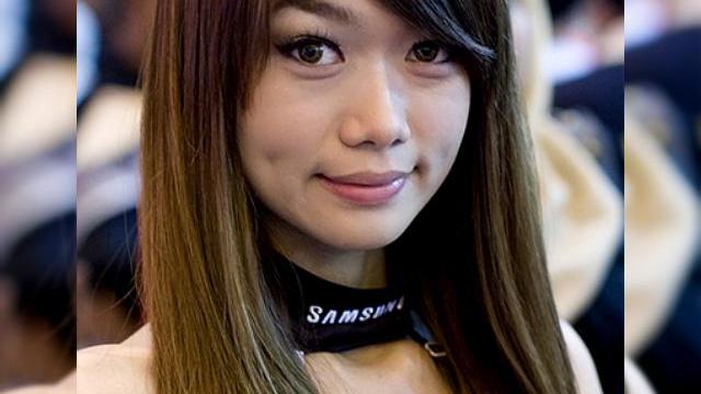 <b>Samsung Înregistrează profituri record În ultimul trimestru din 2011, pierde supremația În segmentul smartphone</b>Samsung Electronics Co a avut un ultim trimestru pe anul 2011 profitabil, înregistrând 4.7 miliarde de dolari profit operațional. La această sumă au contribuit în special smartphone-urile, care s-au vândut mai bine ca niciodată. Totuși nu atât...
