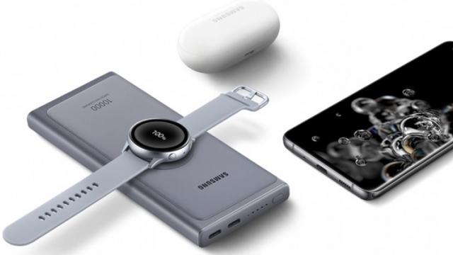 <b>Samsung lansează noi baterii externe cu alimentare rapidă la 25W și un încărcător auto de 45W</b>Alături de noile smartphone-uri Galaxy S20, cei de la Samsung au anunțat și câteva accesorii speciale. Avem desigur huse asociate acestor terminale mobile, căștile wireless Galaxy Buds+ dar și noi