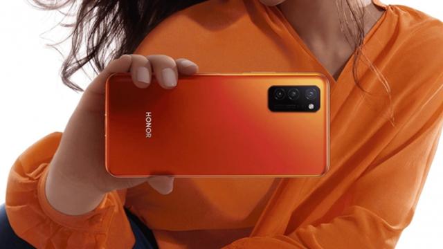 <b>Honor V30 se lansează săptămâna viitoare în Europa, cu Huawei Mobile Services la bord</b>Deși cei de la Huawei au prezentat smartphone-urile Honor V30 și Honor V30 Pro pe piața din China în toamna anului trecut, până în momentul de față nu am văzut dispozitivele la vânzare în alte 
