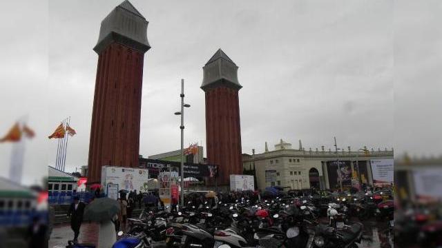 <b>Probleme la MWC 2012? Greva transportatorilor din Spania ar putea afecta evenimentul</b>Sunt sigur că știți că ne apropiem de Mobile World Congress 2012, iar acest eveniment este cel mai mare din domeniul telecom/tehnologie/gadgets în fiecare an. Ca și anul trecut vom participa la showul tech din Barcelona prin persoana lui Zsolt,...