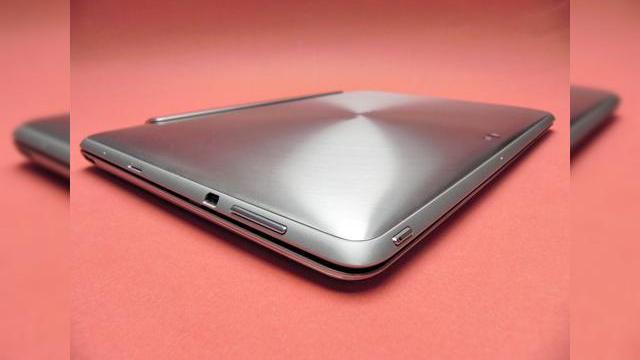 <b>ASUS Transformer Prime primește unealta de deblocare pentru bootloader</b>A fost o întreagă discuție pe web când s-a descoperit că ASUS livrează Transformer Prime cu partea de boot criptată. Compania taiwaneză nu aveam cum să nu fie receptivă la feed-back-ul primit pe web și a promis că va furniza un tool de...