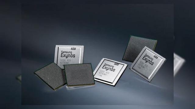 <b>MWC 2012: Samsung face teasing la procesoarele Exynos quad core</b>MWC 2012 este un show tech atât de variat încât va include nu doar prezentări de terminale mobile, ci și de componente și hardware. Samsung va avea câteva prezentări interesante și deja a început teasingul pentru noile sale CPU-uri quad core...