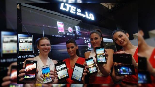 <b>MWC 2012: LG va prezenta șase telefoane Android</b>Compania sud-coreeană are planuri mari pentru MWC Barcelona 2012 și vor prezenta șase telefoane Android. Unele dintre ele le cunoaștem deja: LG Optimus LTE, LG Optimus 3D Max, LG Optimus 4X HD, LG Optimus Vu. Altele urmează să aflăm detaliile...