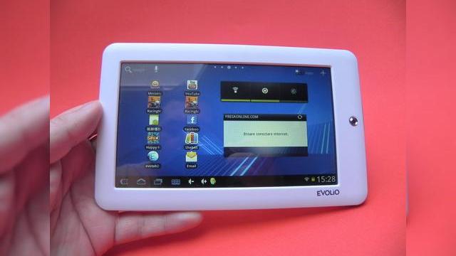 <b>Evolio Evotab 2 review - tabletă ieftină cu specificații rezonabile și mici defecte specifice gamei de produse (Video)</b>Atunci când primim în teste o tabletă de sub 700 lei schimbăm puțin standardele de evaluare, deoarece la urma urmei un model Allview sau Evolio nu poate fi analizat drept un rival pentru iPad, nu-i așa? Dacă de Allview Alldro Speed ne-am ocupat...