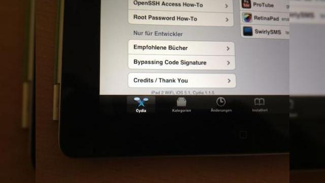 <b>Avem jailbreak pentru iOS 5.1 pe iPad 2!</b>Hackerul I0n1c tocmai a realizat jailbreak-ul pentru iOS 5.1 pe iPad 2, după cum o dovedesc și imaginile din acest articol. Era de așteptat să vedem un jailbreak atât de rapid, după ce Apple a lansat iOS 5.1 săptămâna trecută și l-a oferit ca...