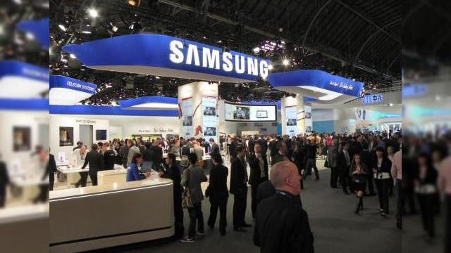 <b>MWC 2012 & premiul Mobilissimo.ro - astăzi standul Samsung din Barcelona - se miza mult pe Galaxy Note, LTE, terminalele noi (Video)</b>încă o zi, încă un concurs la Mobilissimo.ro și încă o descriere detaliată a standului Samsung de la MWC 2012. Vedeți mai jos și filmarea trimisului nostru, Zsolt, care v-a prezentat direct din Barcelona impresii despre standurile marilor...