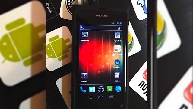<b>Nokia N9 cu Android 4.0.3, cel mai original terminal Android de pe piață (Video)</b>V-am arătat cu ceva timp în urmă un Nokia N9 rulând Android 4.0, dar la acea vreme portarea nu fusese realizată complet și OS-ul se mișcă foarte greu, iar majoritatea funcțiilor sale nu erau disponibile. Acum portul a evoluat semnificativ și...