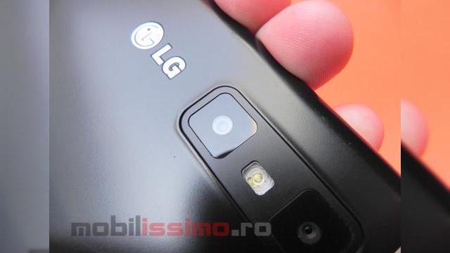 LG Optimus 3D Max Preview Mobilissimo.ro - primul telefon 3D din 2012! (Video)