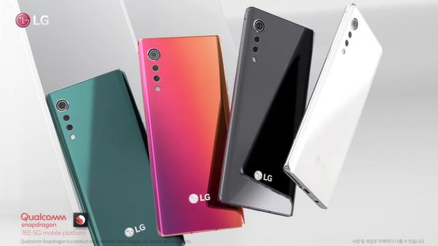 <b>LG Velvet 5G are detalii despre cameră, baterie, memorie scăpate online</b>LG Velvet pare să fie învierea unei rarități în segmentul smartphone: fashion phone-ul. Teoretic înlocuitor de flagship LG G9 sau reviriment al seriei Chocolate şi Prada într-un fel, LG Velvet a tot fost dezvăluit în ultima