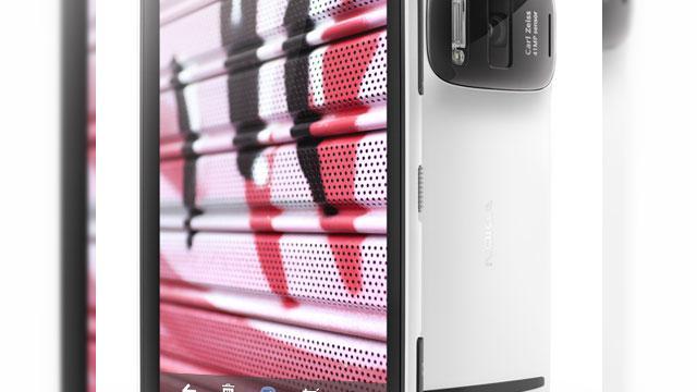<b>Nokia 808 PureView va fi lansat În mai 2012</b>Un telefon ce a stârnit interes la MWC Barcelona este Nokia 808 PureView. Vom vedea dacă există și interes în piață față de el din luna mai 2012 când este prognozată lansarea oficială. Punctul de atracție este dat de camera foto ce se laudă...