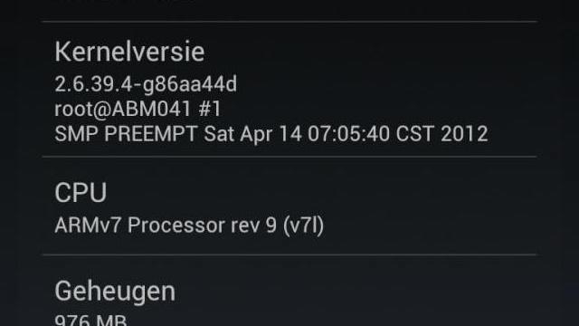 <b>CyanogenMod 9 disponibil și pentru HTC One X, cu suport complet quad core</b>Dacă nu va ajunge Android 4.0 + HTC Sense 4.0 pe HTC One X, atunci puteți apela la un ROM personalizat, cum e cazul lui CyanogenMod 9. Acesta se adresează mai degrabă celor care doresc să scape de Sense și să aibă Android 4.0 nealterat pe...