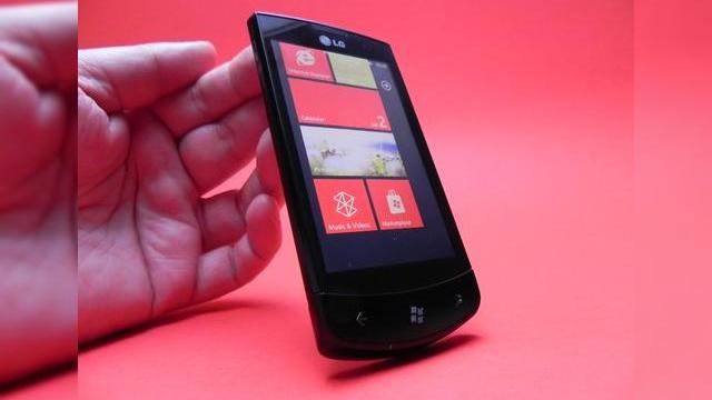 <b>LG a decis să nu mai producă telefoane cu Windows Phone și mizează pe Android</b>Compania sud-coreeană a raportat în urmă cu câteva zile și rezultatele pe Q1 2012, iar un aspect pozitiv este că divizia de telefoane mobile a intrat pe profit chiar dacă numărul de telefoane vândute a scăzut considerabil față de Q1 2011....