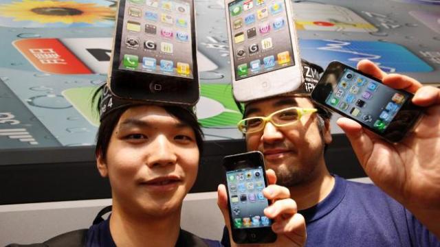 <b>MM Research Institute: Apple domină piața de smartphone-uri din Japonia</b>Piața din Japonia este atipică dacă facem o comparație cu țările asiatice din imediată apropiere. Samsung domină în Coreea de Sud, dar în Japonia deține un market share mic de doar 8.3%, iar Apple a ajuns la 30%. Unul din trei smartphone-uri...