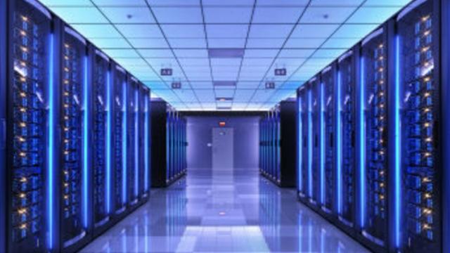 <b>Nokia a prezentat noi tool-uri 5G realizate alături de Apple pentru rețelele viitorului; Se folosesc deja în data centere Apple din Europa</b>Nokia a prezentat în această săptămână noi tool-uri pentru data center networking realizate alături de Apple și alte firme tech de top. Rolul lor este de a ajuta companiile din toată lumea să gestioneze