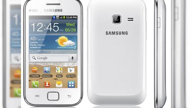 <b>Samsung anunță un nou telefon dual SIM: Galaxy Ace Duos</b>Samsung nu se mulțumește să îl anunțe doar pe Galaxy S III și să confirme existența unui Galaxy Note 10.1 quad core, ci a anunțat un nou terminal mobile și anume unul dual SIM. Este vorba despre Samsung GT-S6802 Galaxy Ace Duos, pe care îl...