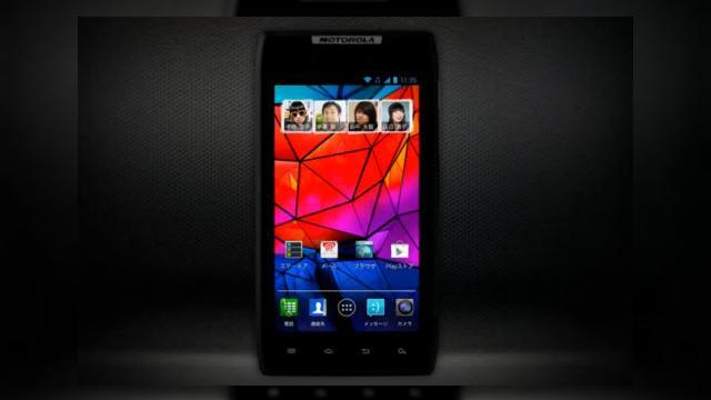 <b>Ce modificări aduce Android 4.0 pe terminalele Motorola - schimbări de interfață (Video)</b>Trebuie să recunosc că nu sunt mare fan al UI-urilor precum TouchWiz sau Motoblur, de la Samsung respectiv Motorola, deoarece ele mai degrabă strica experiența de utilizare a lui Android, decât să o îmbunătățească. Acum aflăm că Motorola a...